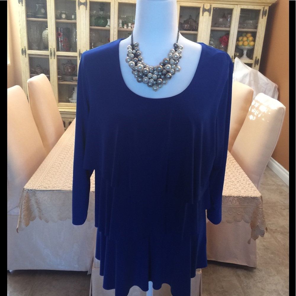SUSAN GRAVER TOP
